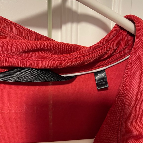 Travis Mathew golf shirt - Picture 2 of 6